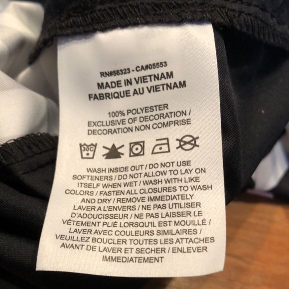 Nike Women’s Black/White Stripe woven full-zip jacket - Picture 9 of 10